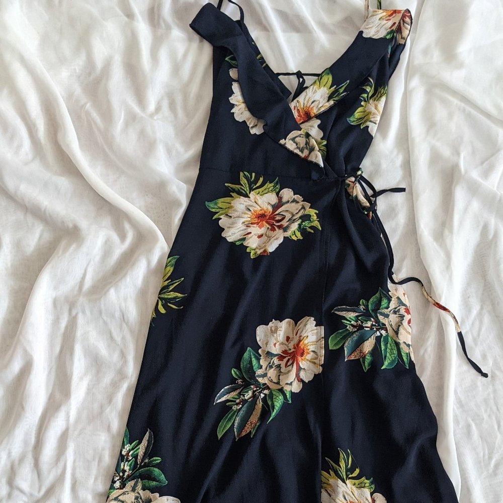 Haute Rogue 'Hannah' Floral Print Maxi Dress